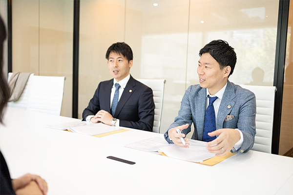 弁護士法人 法律事務所ロイヤーズ・ハイ 難波オフィスサムネイル0