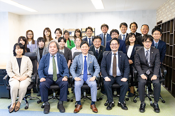 弁護士法人 法律事務所ロイヤーズ・ハイ 難波オフィスサムネイル2