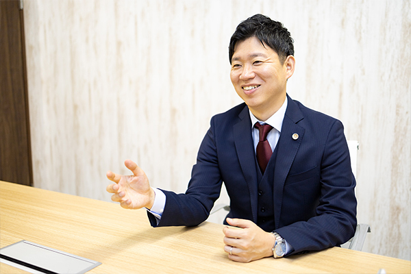 弁護士法人 法律事務所ロイヤーズ・ハイ 難波オフィスサムネイル